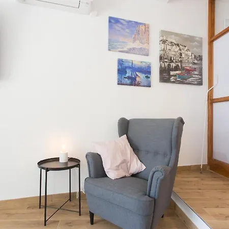 Stobrec Apartment